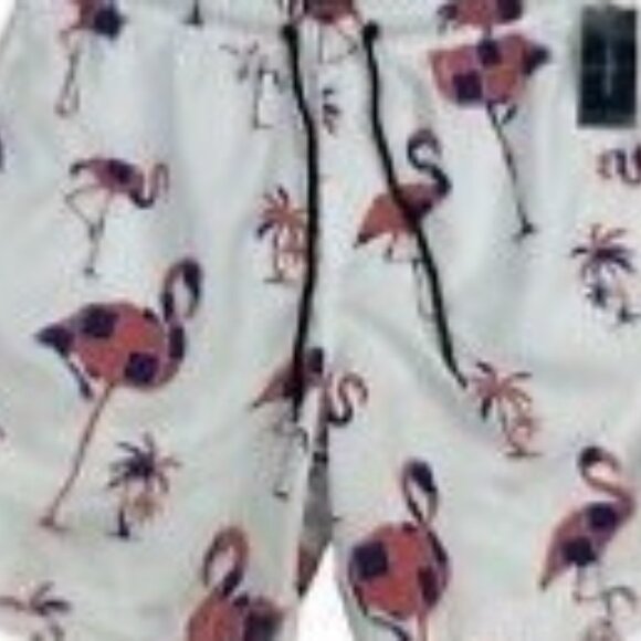 Men’s Club Room Printed Patriotic Pattern 7” Swim Trunks Size S NWT - Picture 2 of 4